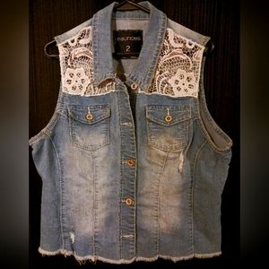 Maurices denim vest. Plus size.